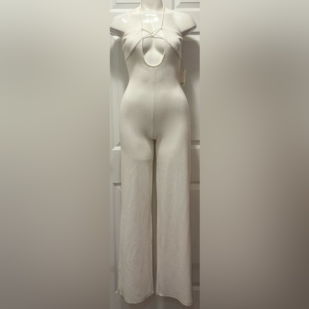 NWT Tenshoppe Cutout Detail White Halter Jumpsuit size Medium